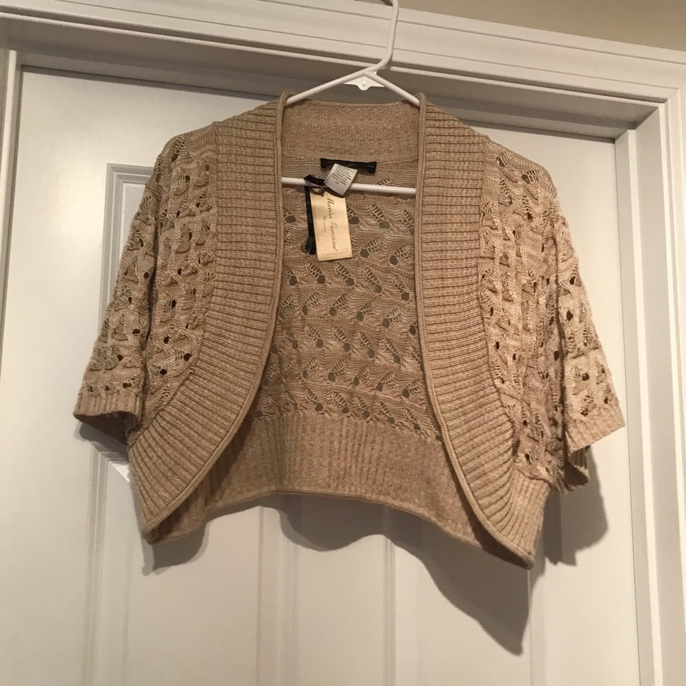 NWT Marisa Christina shrug